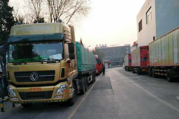 大連到滁州零擔(dān)配載物流報(bào)價(jià)哪家好,行李托運(yùn)長(zhǎng)途搬家物流貨運(yùn)服務(wù)電話(huà)