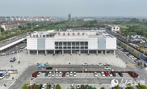 橋聯(lián)四海，路通八方——滁州運(yùn)輸?shù)姆睒s圖景